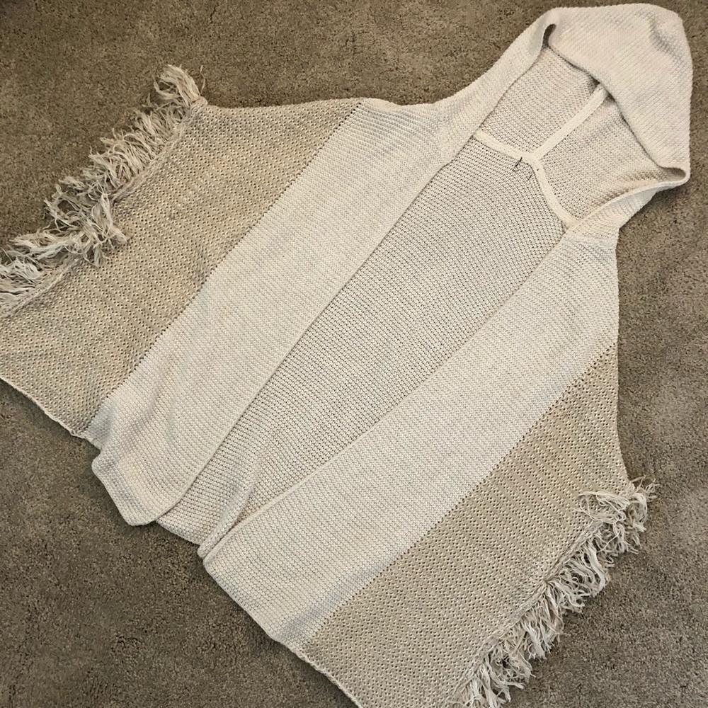 Hooded Shawl